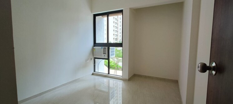 Room, lodha-crown-kolshet 1 Bedroom 475 Sq.Ft. Apartment In Kolshet Road Thane 8069009