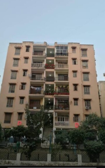 2 BHK Apartment – Exterior View View at Silver Line H Block, Chinhat - for Rent
