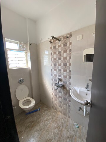 Bathroom in 1.5 BHK Apartment at Matrix Alfa 1, Kharadi – for Rent