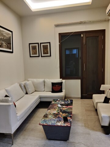 Living Room in 4 BHK Apartment at Panchsheel Park – for Rent