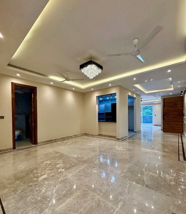 undefined, bptp-park-central 4 Bedroom 2868 Sq.Ft. Builder Floor In Sector 85 Faridabad 8069095