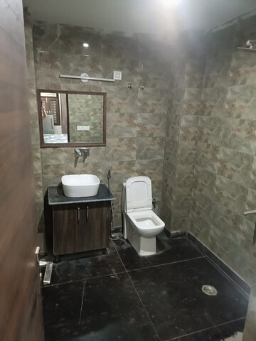Bathroom in 2 BHK Independent House at Ansal Plaza Sector-23, Sector 23 – for Rent