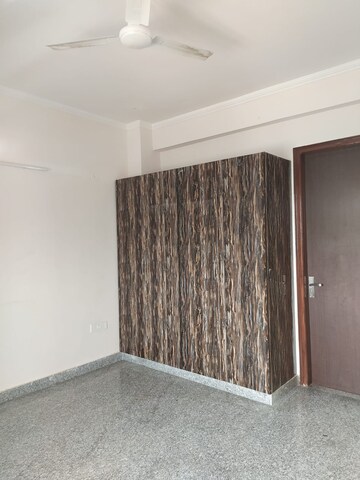 Room in 2 BHK Independent House at Ansal Plaza Sector-23, Sector 23 – for Rent