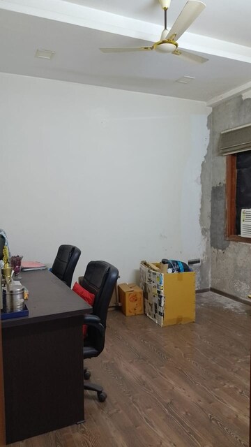 2 BHK Apartment For Rent in Omaxe Grand, Sector 93b