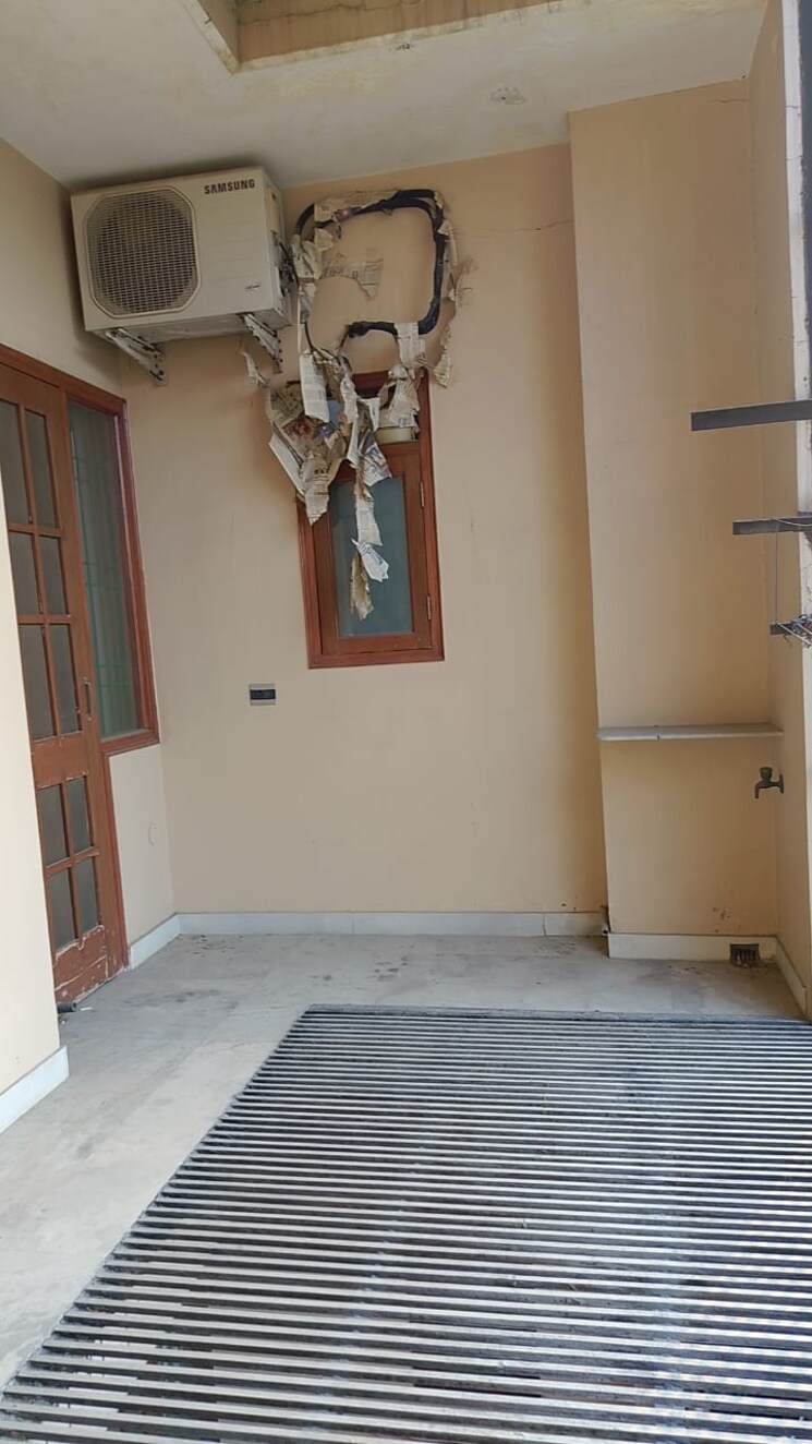 Room, eldeco-utopia 3 Bedroom 1675 Sq.Ft. Apartment In Sector 93a Noida 8069185