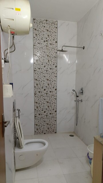 Bathroom in 3 BHK Apartment at Eldeco Utopia, Sector 93a – for Rent