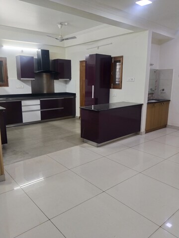 Kitchen in 3 BHK Apartment at Madhapur – for Sale