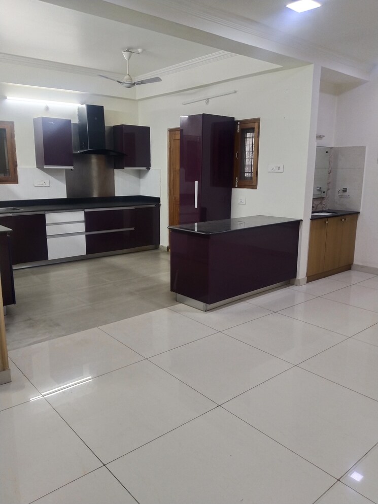 Kitchen, madhapur 3 Bedroom 2900 Sq.Ft. Apartment In Madhapur Hyderabad 8069244