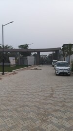 125 Sq.Yd. Plot in Godrej Retreat