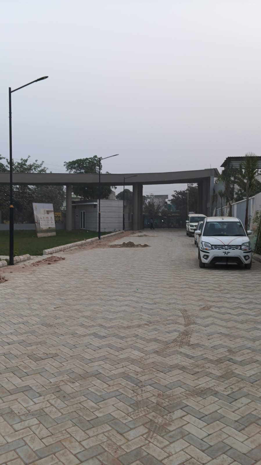 Plot For Sale in Godrej Retreat