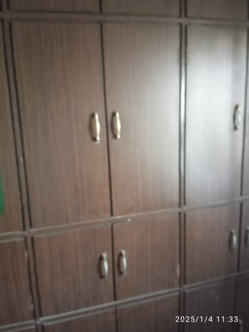 Furnished Amenities in 2 BHK Apartment at Jivrajpark – for Rent
