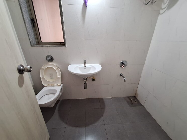 Bathroom, casa-riogold 2 Bedroom 668 Sq.Ft. Apartment In Dombivli East Thane 8069258