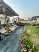 4 BHK + Servant Room 2700 Sq.Ft. Builder Floor in Green Park Main 