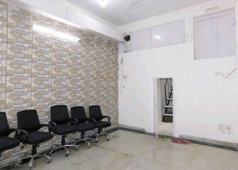 Commercial Office Space 1250 Sq.Ft. For Rent in Chitranjan Park Delhi  8069248