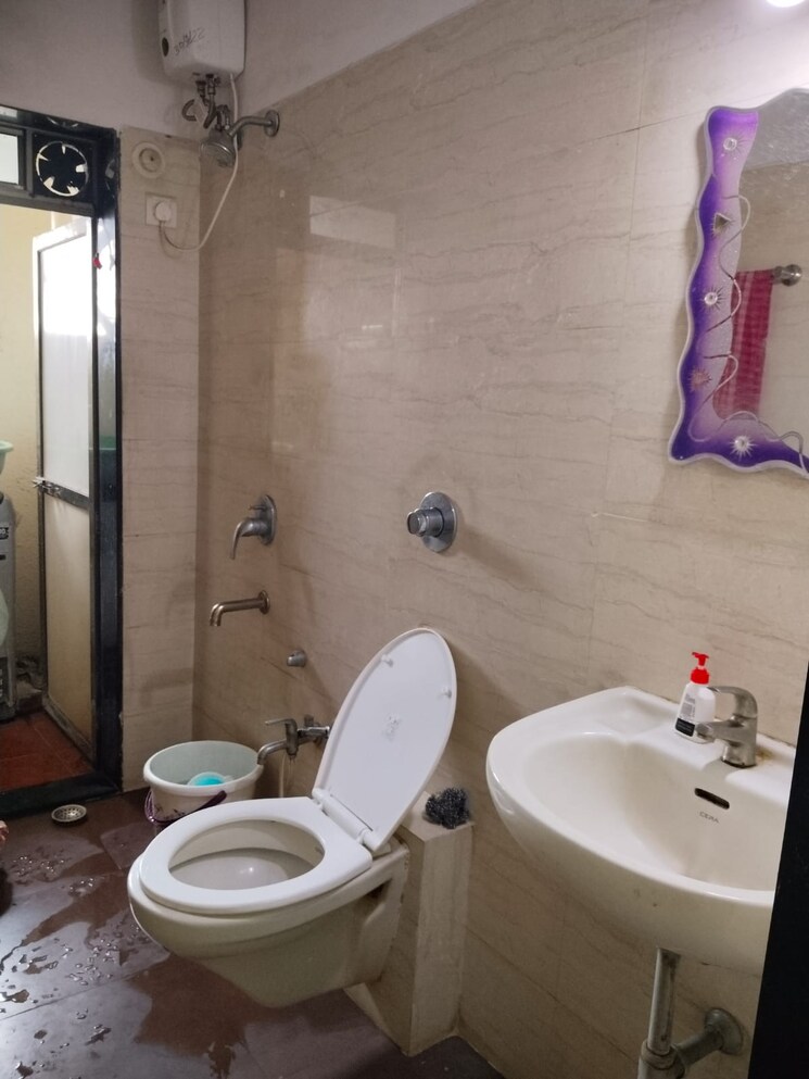 Bathroom, prestige-residency-thane 2 Bedroom 755 Sq.Ft. Apartment In Dongripada Thane 8069249