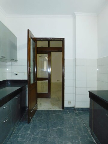 Kitchen in 2 BHK Builder Floor at Safdarjang Enclave – for Rent
