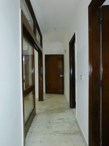 Building Lobby in 2 BHK Builder Floor at Safdarjang Enclave – for Rent