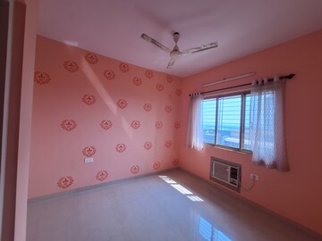 Room in 2 BHK Apartment at Lodha Casa Bella Gold, Dombivli East – for Rent