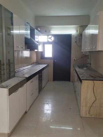 Kitchen in 4 BHK Apartment at Shri Sai Kripa Rainbow Apartments, Sector 43 – for Rent