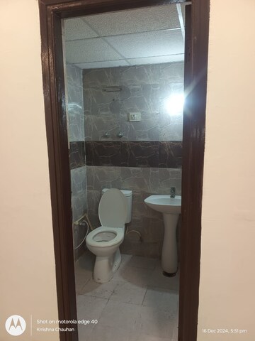 Bathroom in 3 BHK Apartment at Upsidc Site B – for Rent