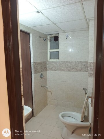 Bathroom in 3 BHK Apartment at Upsidc Site B – for Rent