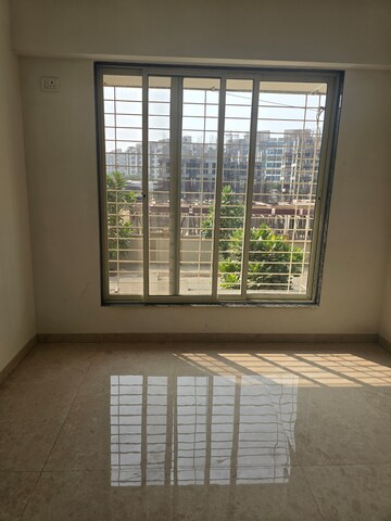 Room in 1 BHK Apartment at RNA Platinum City, Vasai East – for Sale
