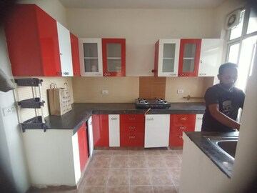 Kitchen in 3 BHK Apartment at Omaxe Waterscapes, Gomti Nagar – for Rent