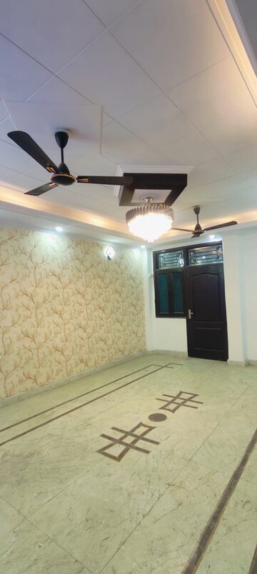 Bedroom in 3 BHK Builder Floor at Soho Apartments, Shakti Khand – for Sale