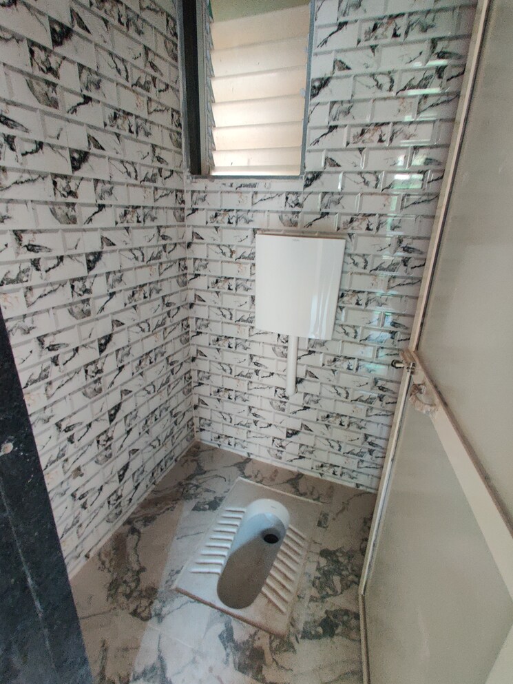 Bathroom, ge-the-universe 2 Bedroom 1028 Sq.Ft. Apartment In Mumbra Thane 8069397