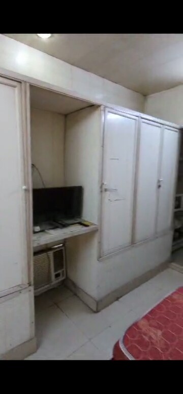 Bathroom in 1 BHK Builder Floor at Defence Colony – for Rent