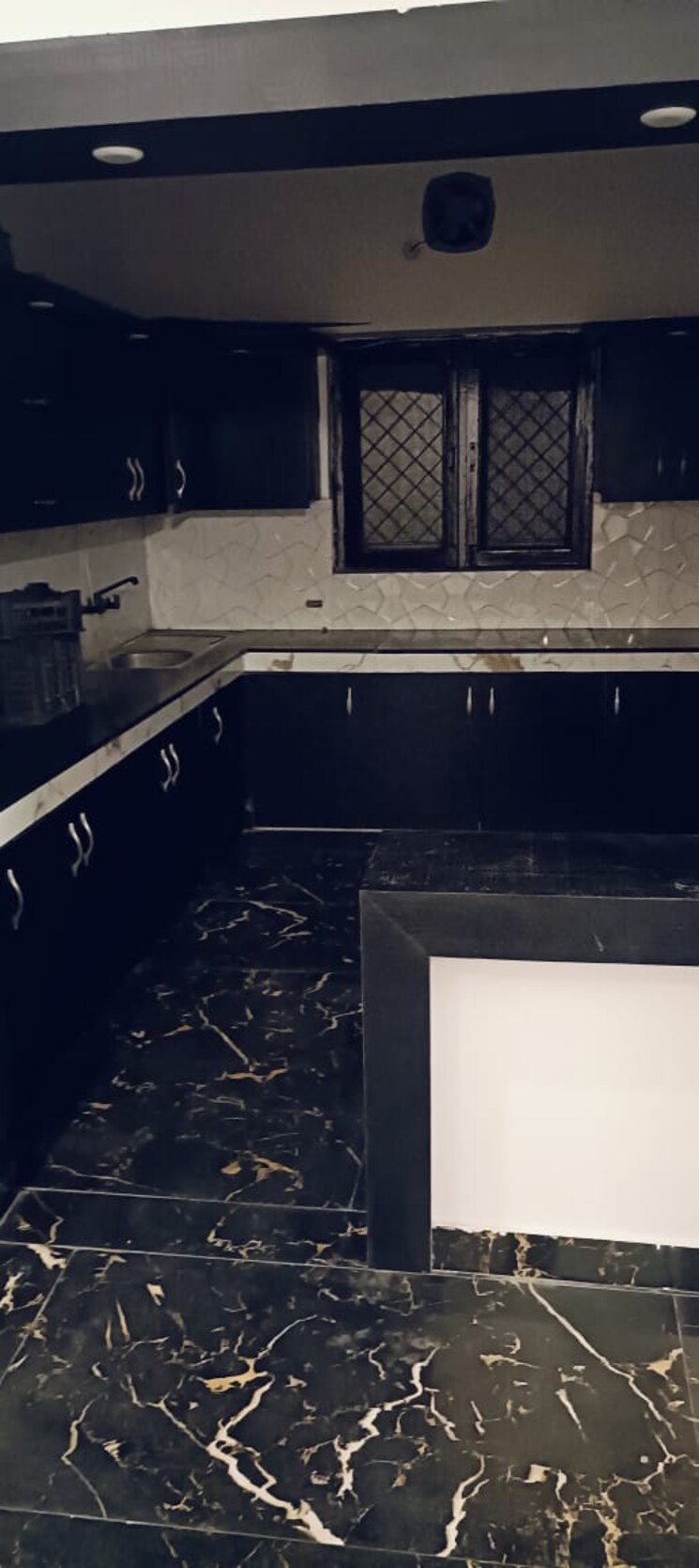 Kitchen, sector 40 6+ Bedroom 176 Sq.Mt. Villa In Sector 40 Noida 8069482