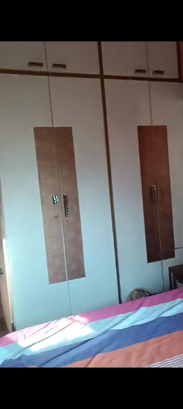 Furnished Amenities in 2 BHK Apartment at Ghatkopar East – for Rent