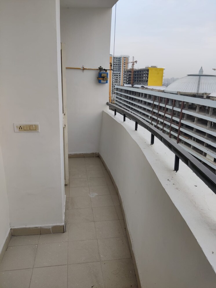 Balcony, gardenia-gateway 2 Bedroom 1045 Sq.Ft. Apartment In Sector 75 Noida 8069521
