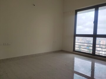 Room in 1 BHK Apartment at Omkar Signet, Malad East – for Rent