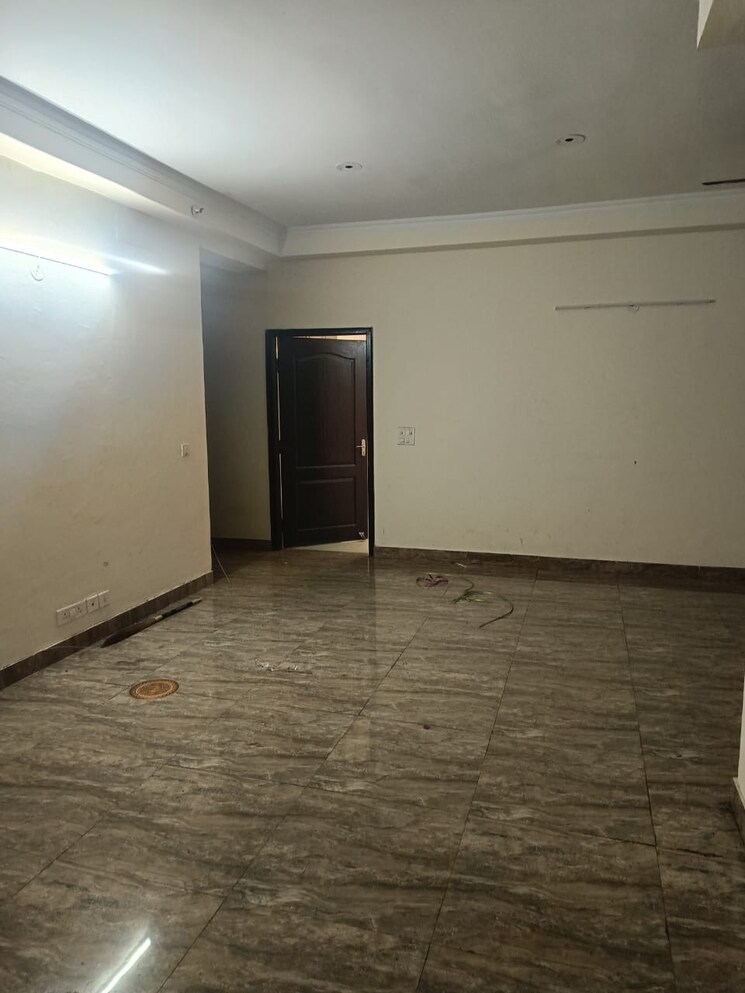 Room, amrapali-silicon-city 3 Bedroom 1545 Sq.Ft. Apartment In Sector 76 Noida 8069567