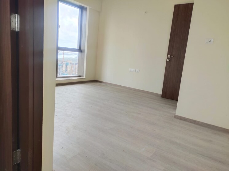 Room, omkar-signet 1 Bedroom 430 Sq.Ft. Apartment In Malad East Mumbai 8069565