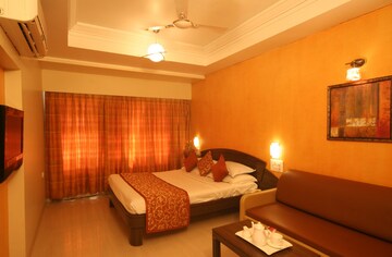 Living Room in 3 BHK Builder Floor at BP Homes, Sector 85 – for Rent