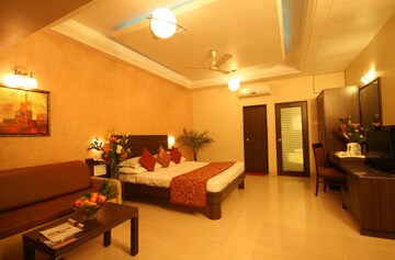 Living Room in 3 BHK Builder Floor at BP Homes, Sector 85 – for Rent