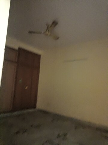 Furnished Amenities in 6 BHK Villa at Sector 41 – for Sale