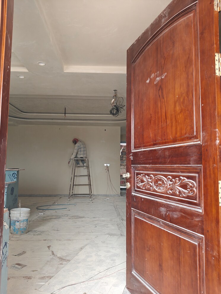 undefined, gomti nagar 4 Bedroom 9000 Sq.Ft. Villa In Gomti Nagar Lucknow 8069627