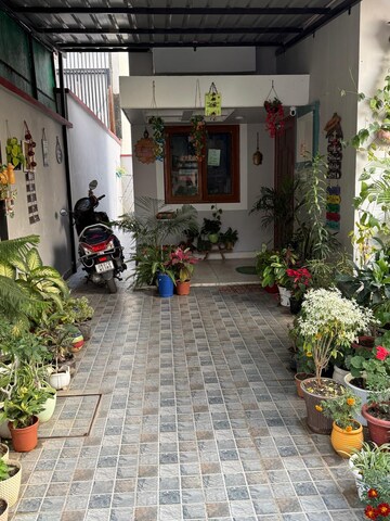 Parking in 3 BHK Independent House at Jakhan – for Rent