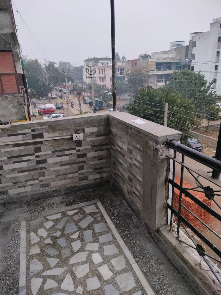 Balcony, sector 43 2 Bedroom 270 Sq.Ft. Builder Floor In Sector 43 Faridabad 8069647