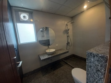 Bathroom in 4 BHK Apartment at ABA Ivy County, Sector 75 – for Rent