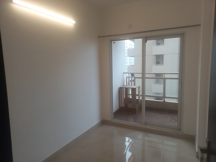 Room, elite-golf-green 3 Bedroom 1895 Sq.Ft. Apartment In Sector 79 Noida 8069777