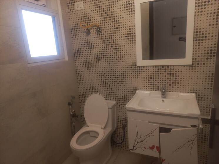 Bathroom, elite-golf-green 3 Bedroom 1895 Sq.Ft. Apartment In Sector 79 Noida 8069777
