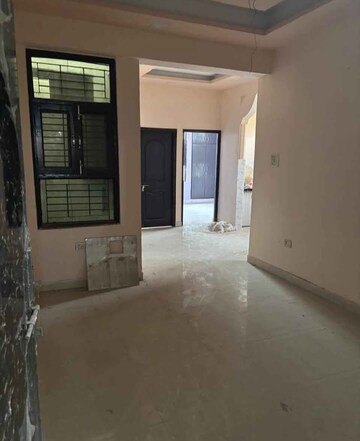 Room in 2 BHK Independent House at Aliganj – for Rent