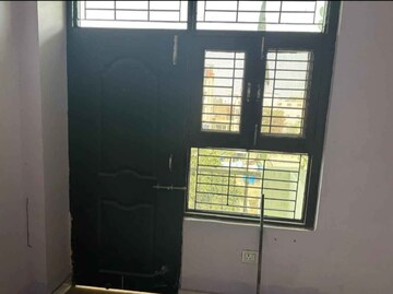 Room in 2 BHK Independent House at Aliganj – for Rent
