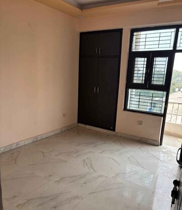 Room in 2 BHK Independent House at Aliganj – for Rent