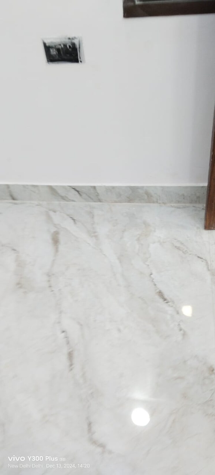 Room, govindpuri 3 Bedroom 900 Sq.Ft. Builder Floor In Govindpuri Delhi 8069793