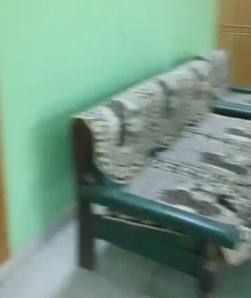 Furnished Amenities in 1 BHK Independent House at Aliganj – for Rent
